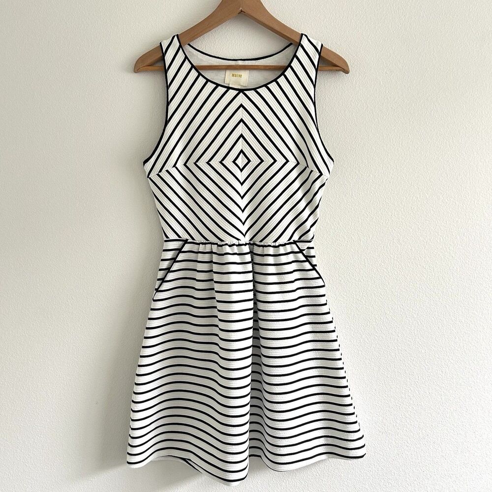 Anthropologie Maeve Mitred Diamond Stripe Dress Pleated FIt+Flare Pockets Size 8